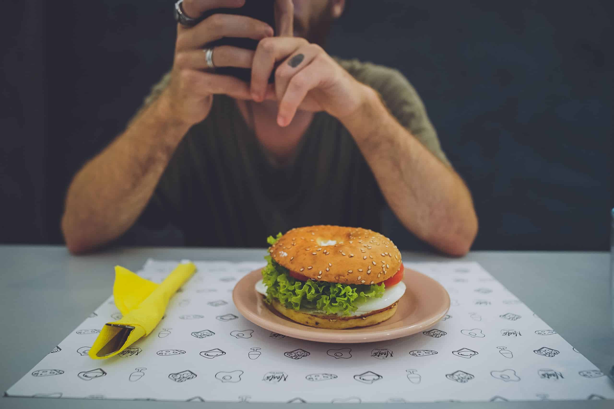 Custom Restaurant Placemat Printing: What You Need to Know